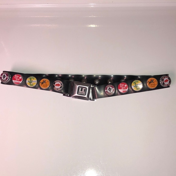 Little Earth Accessories - “Old Seatbelt” Bottle Cap Belt!